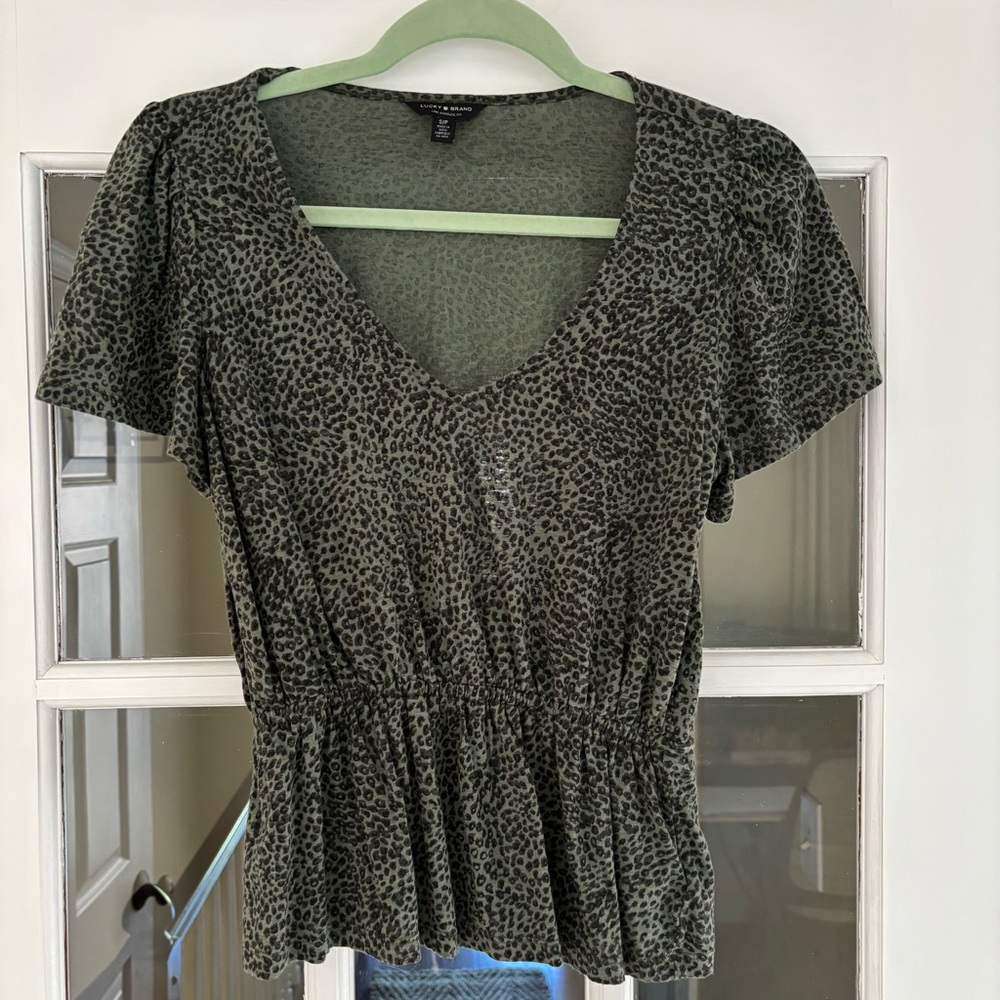 Lucky Brand Green Leopard Print Women's Top